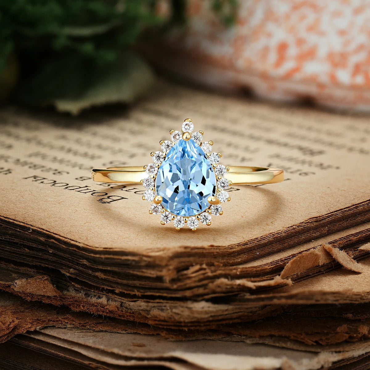 Classic Vintage 3-Prong Pear Cut Aquamarine Engagement Ring
