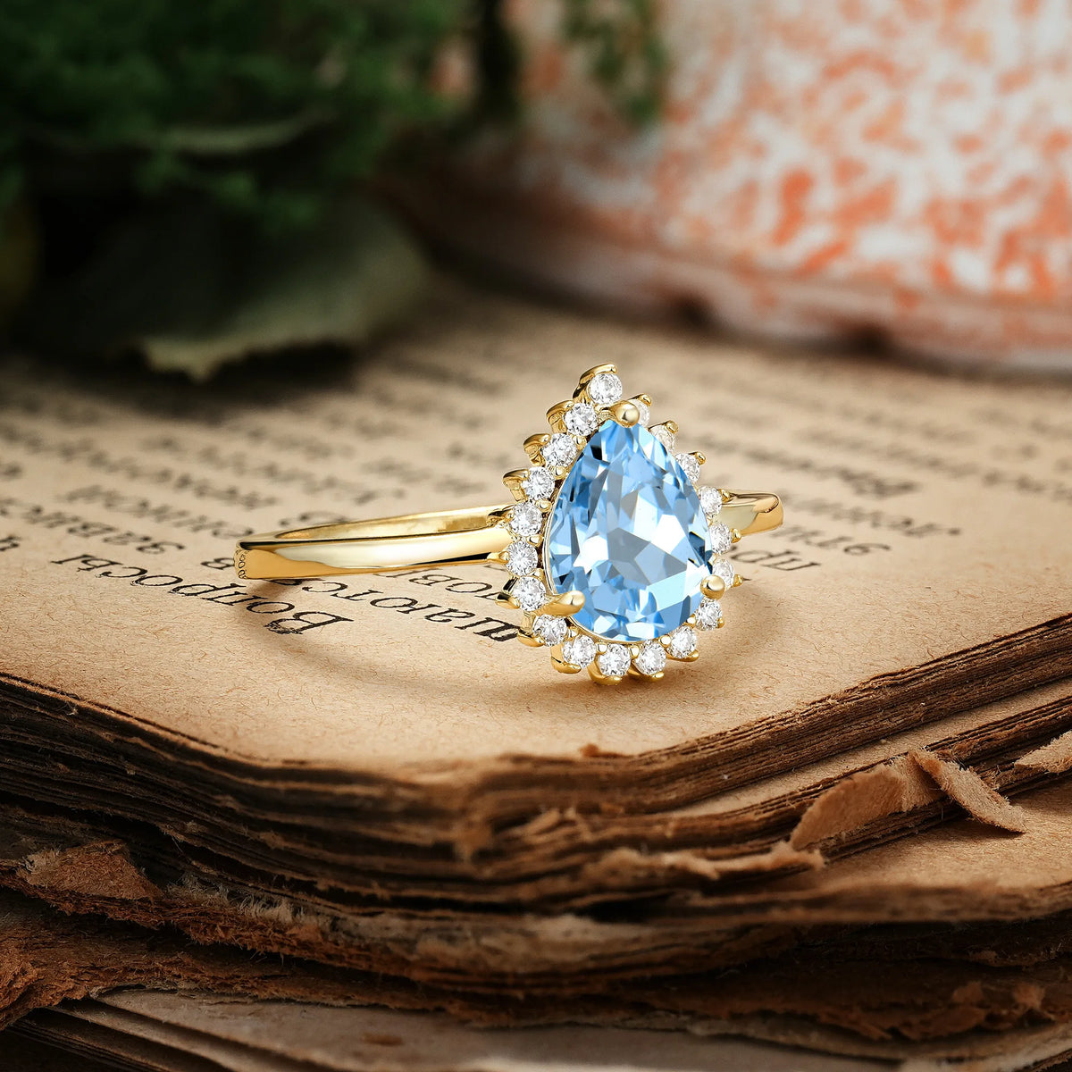 Classic Vintage 3-Prong Pear Cut Aquamarine Engagement Ring