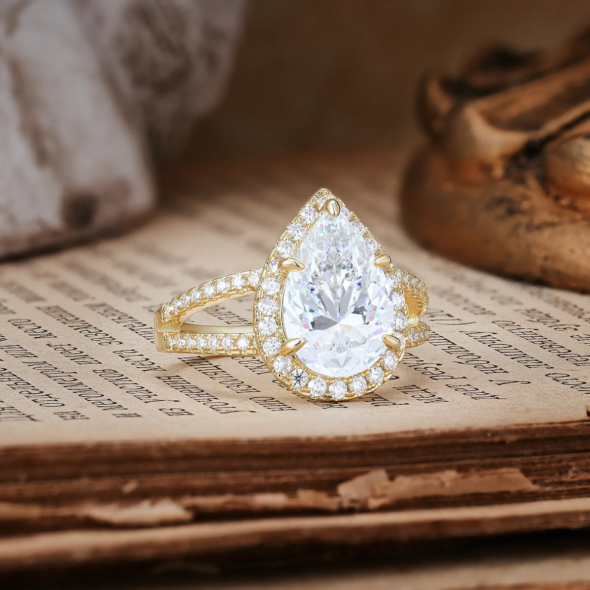 Classic Double-Row Diamond, Luxurious 5-Prong Pear Cut Moissanite Engagement Ring