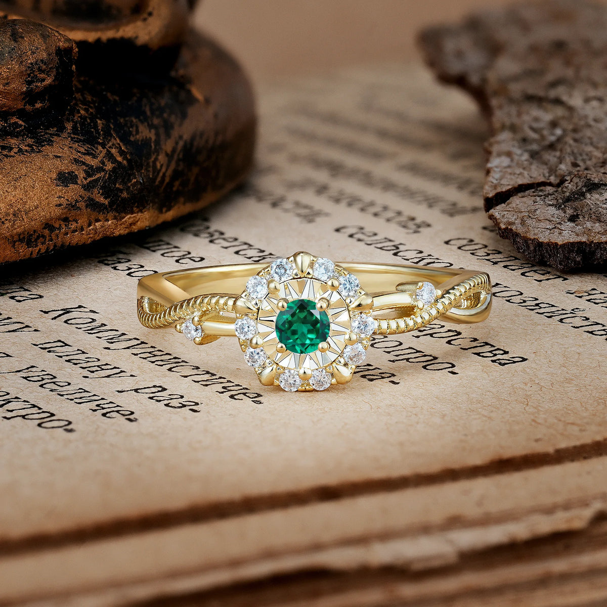 Unique, Luxurious, Twisted 4-Prong Round Cut Emerald Engagement Ring