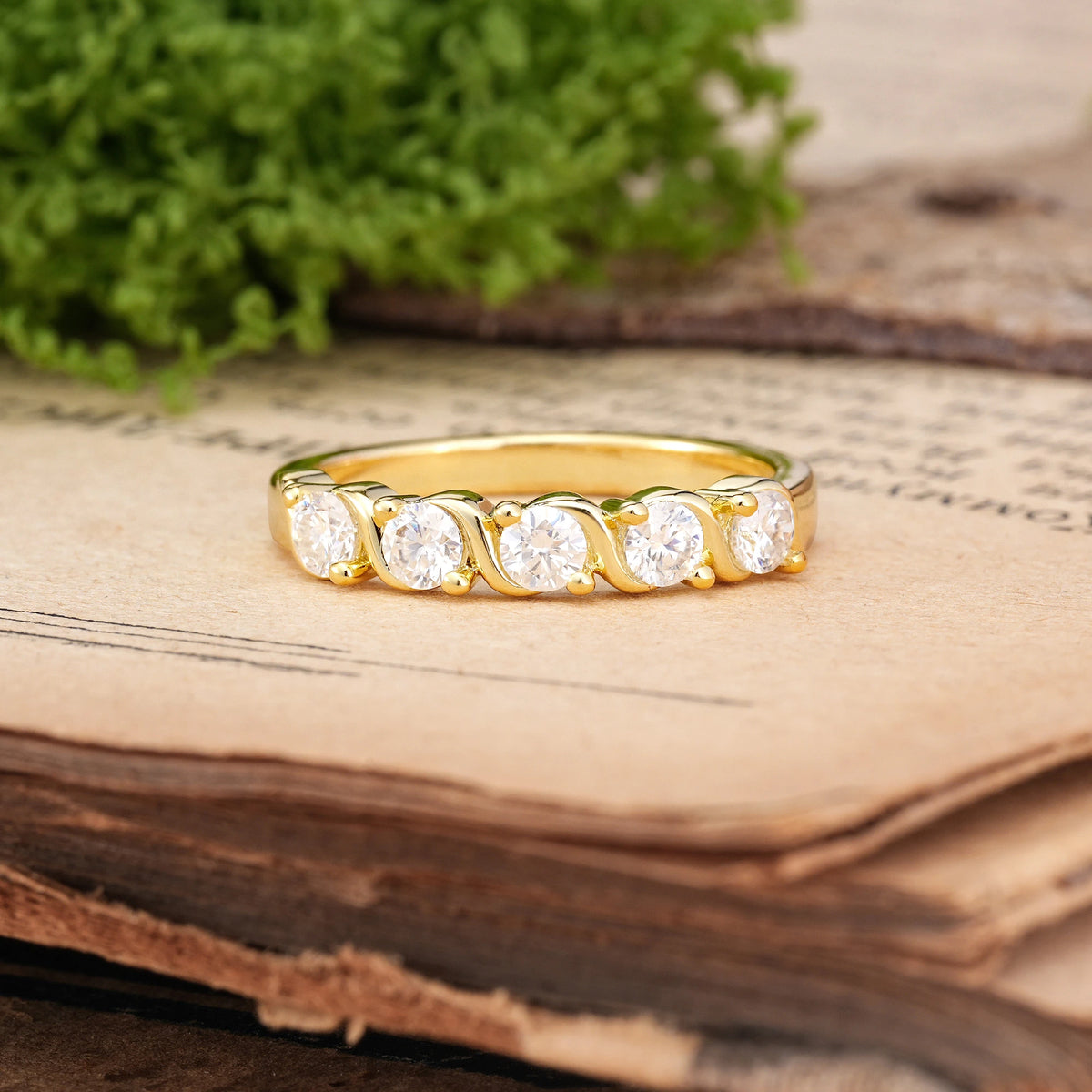Round Cut Moissanite Luxurious Pavé-Set Diamonds, Classic 2-Prong Wedding Ring