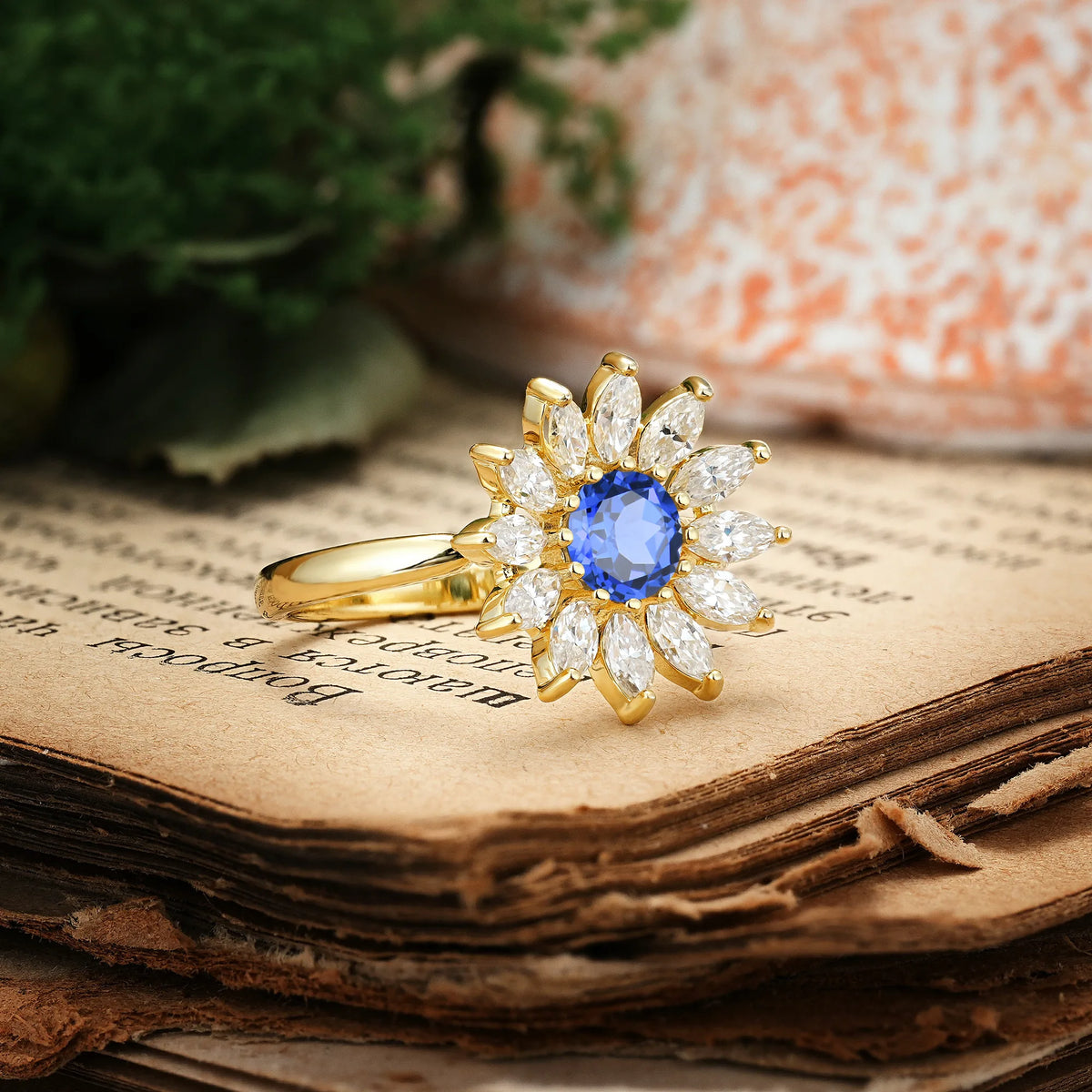 Luxurious Classic Flower-Shaped 12-Prong Round Cut Sapphire Engagement Ring