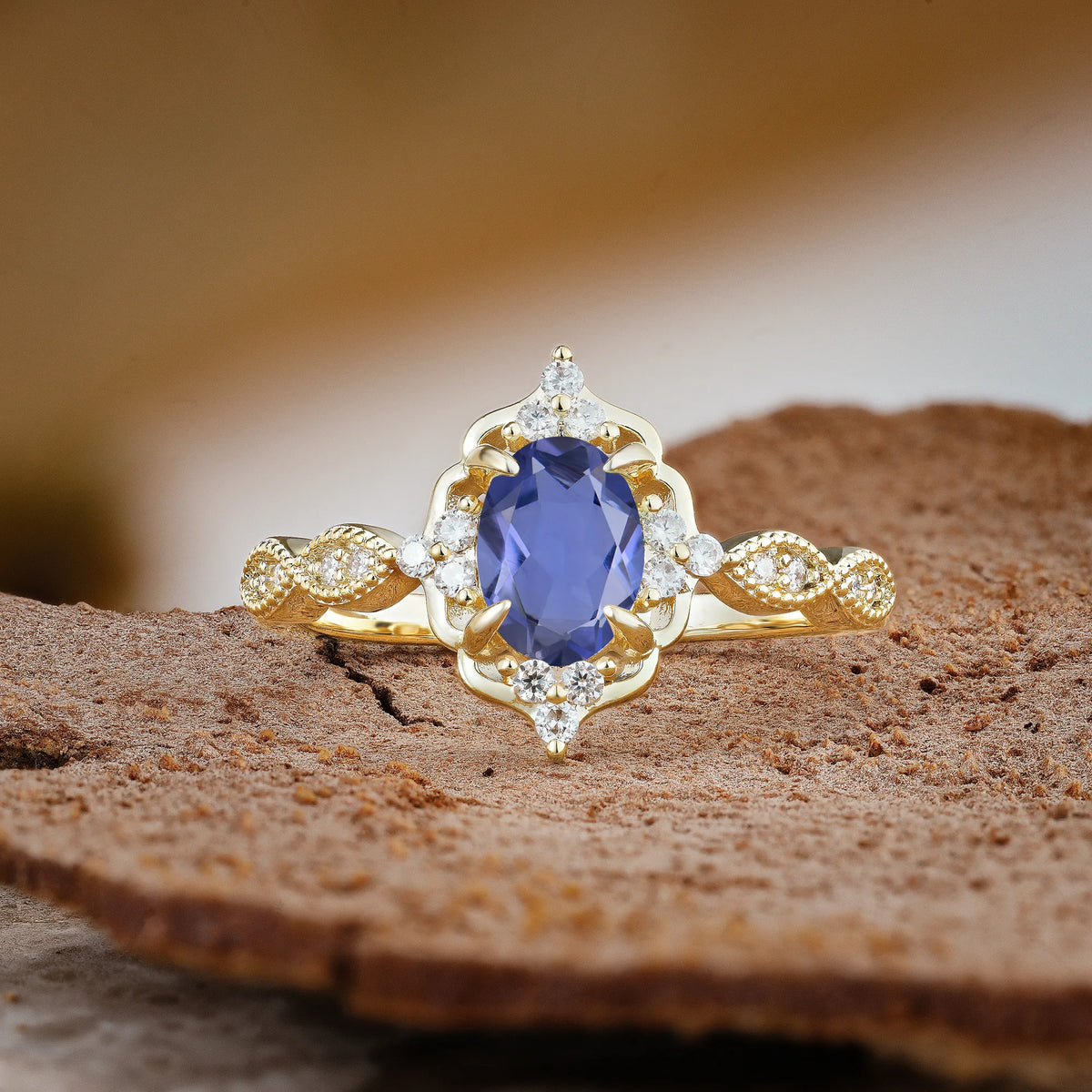 Luxurious Vintage 4-Prong Oval Cut Tanzanite Engagement Ring