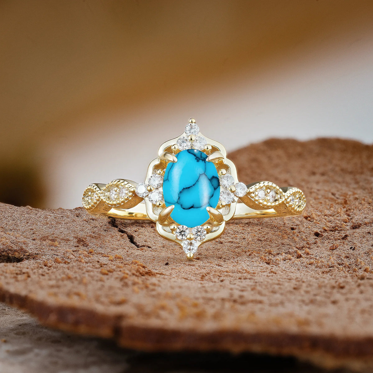 Luxurious Vintage 4-Prong Oval Cut Turquoise Engagement Ring