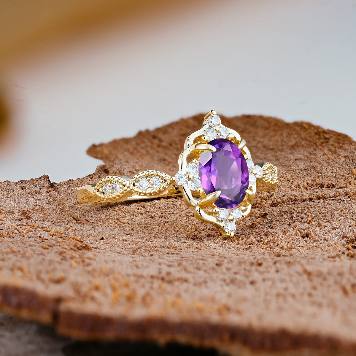 Luxurious Vintage 4-Prong Oval Cut Amethyst Engagement Ring
