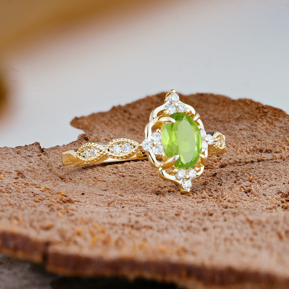 Luxurious Vintage 4-Prong Oval Cut Peridot Engagement Ring