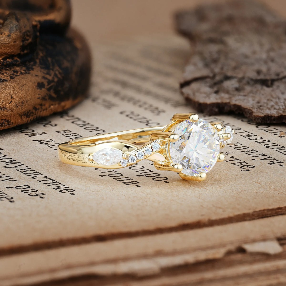 Unique Intertwined 6-Prong Round Cut Moissanite Engagement Ring