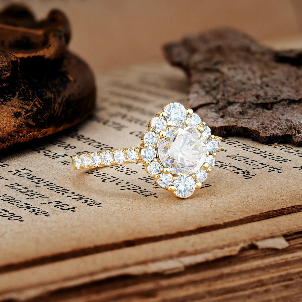 Unique Pavé Setting, Luxurious 4-Prong Round Cut Moissanite Engagement Ring