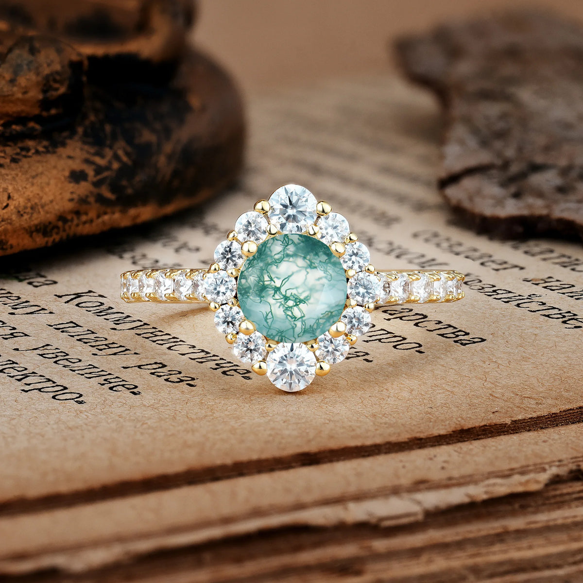 Unique Pavé Setting, Luxurious 4-Prong Round Cut Moss Agate Engagement Ring