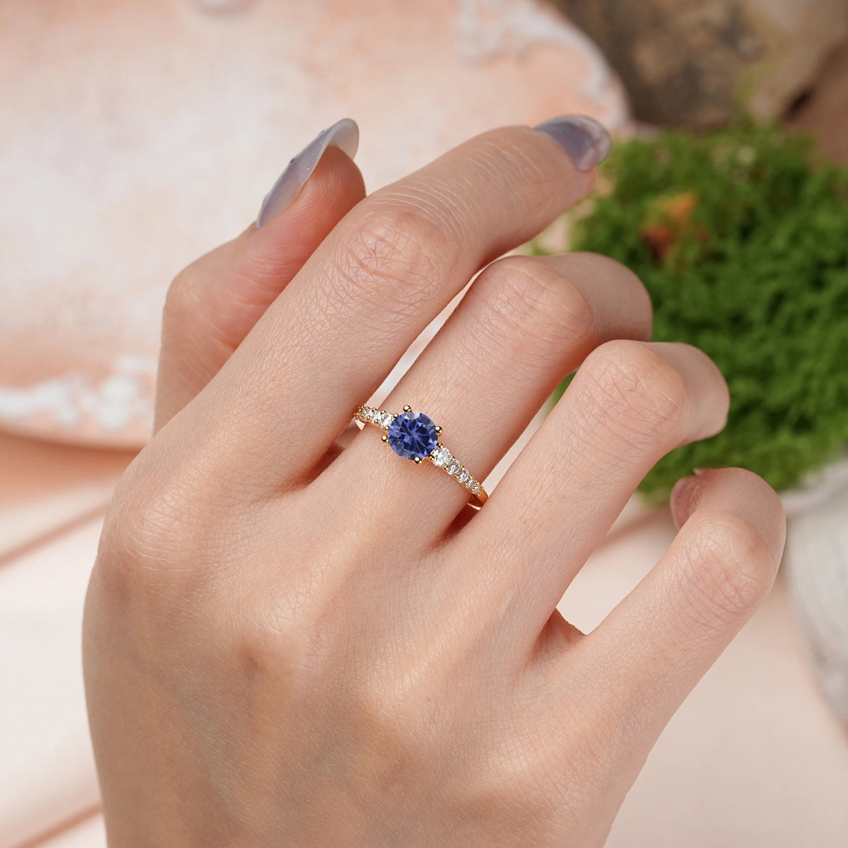 Round Cut Tanzanite Classic Pavé-Set Ring Simple 4-Prong Engagement Ring