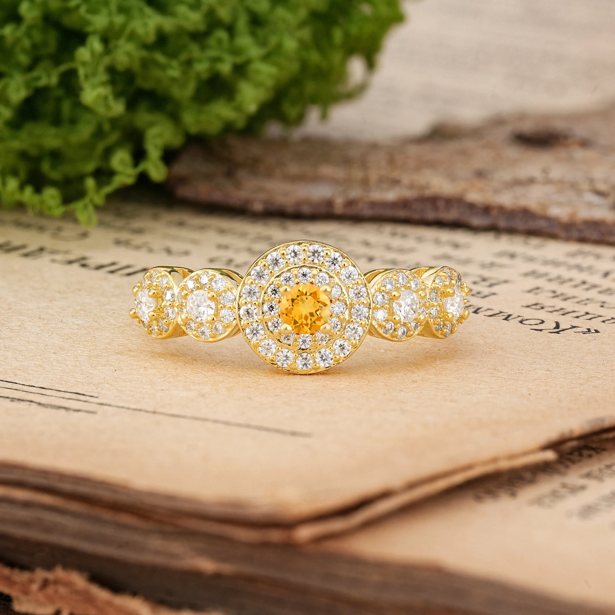 Round Cut Citrine Luxurious Unique 4-Prong Engagement Ring