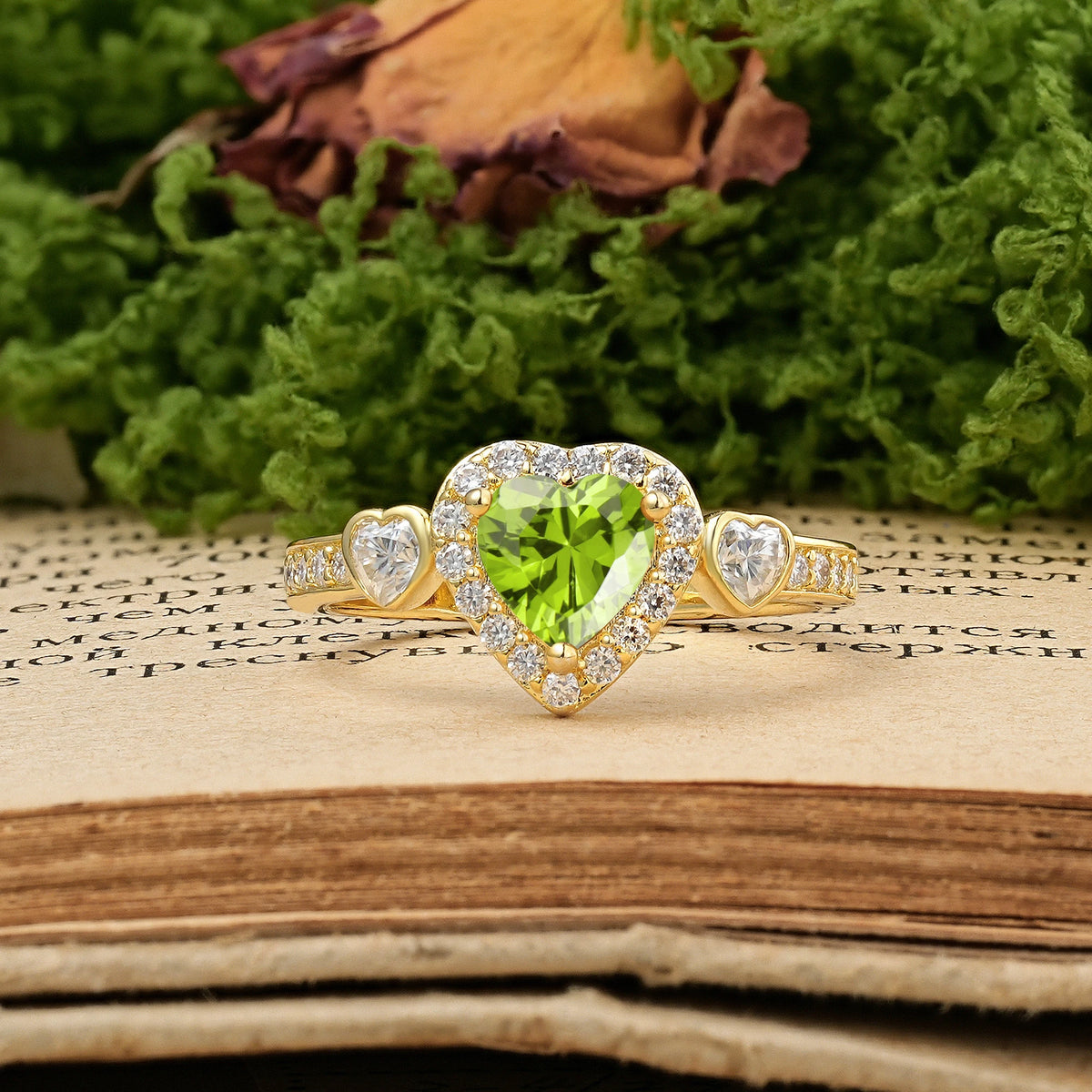 Heart Cut Peridot Luxurious 3 Prong Engagement Ring