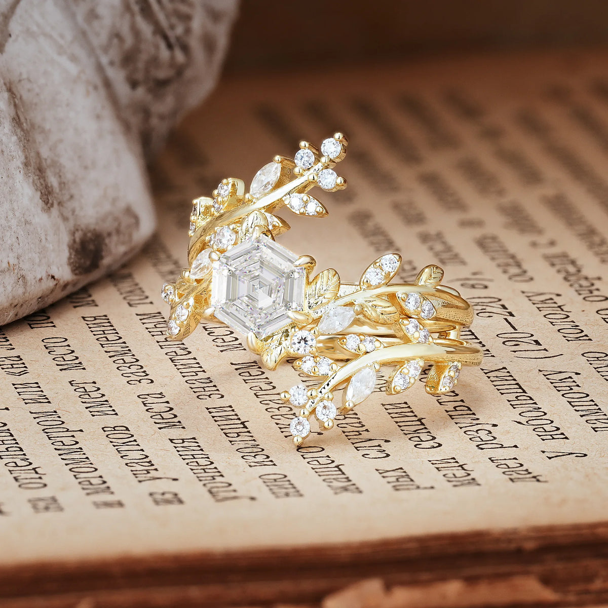 Nature-Inspired Luxury: 6-Prong Hexagonal Cut Moissanite Bridal Ring Set