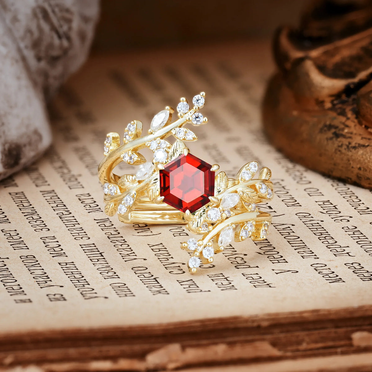 Nature-Inspired Luxury: 6-Prong Hexagonal Cut Garnet Bridal Ring Set