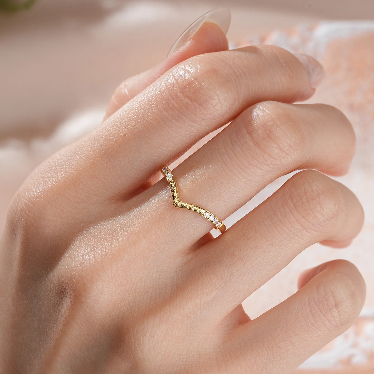 Moissanite V Shaped Chevron Engraved Wheat Leaf Pavé Side Wedding Ring
