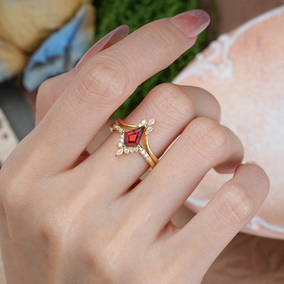Kite Cut Garnet Luxurious Classic 4-Prong Bridal Ring Set