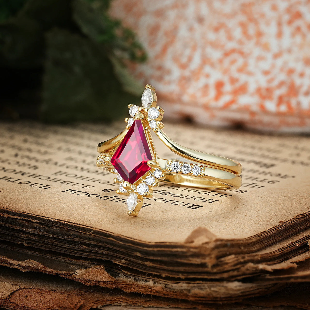 Luxurious Classic 4-Prong Kite Cut Ruby Bridal Ring Set
