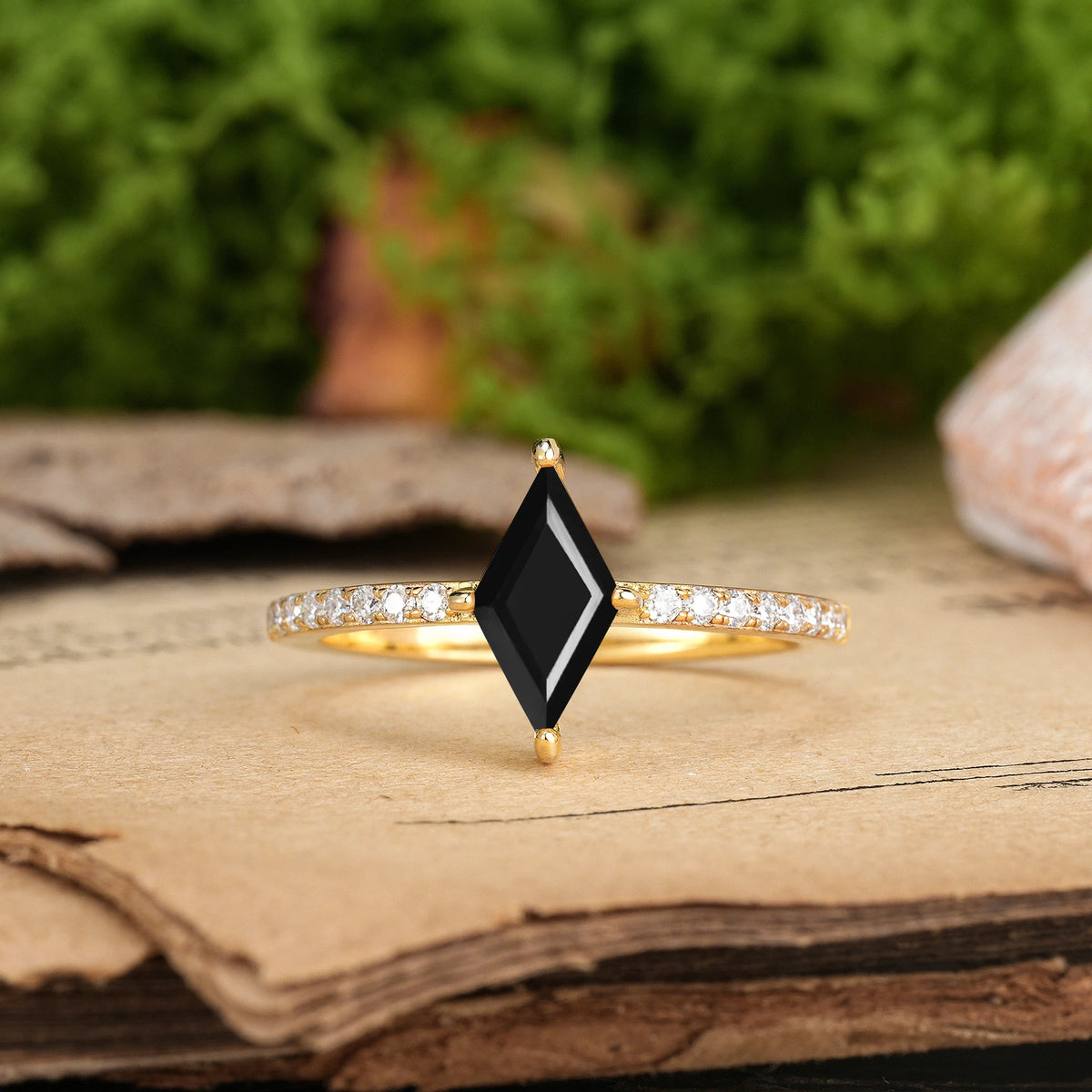 Kite Cut Black Onyx Minimalist 4 Prong Promise Ring