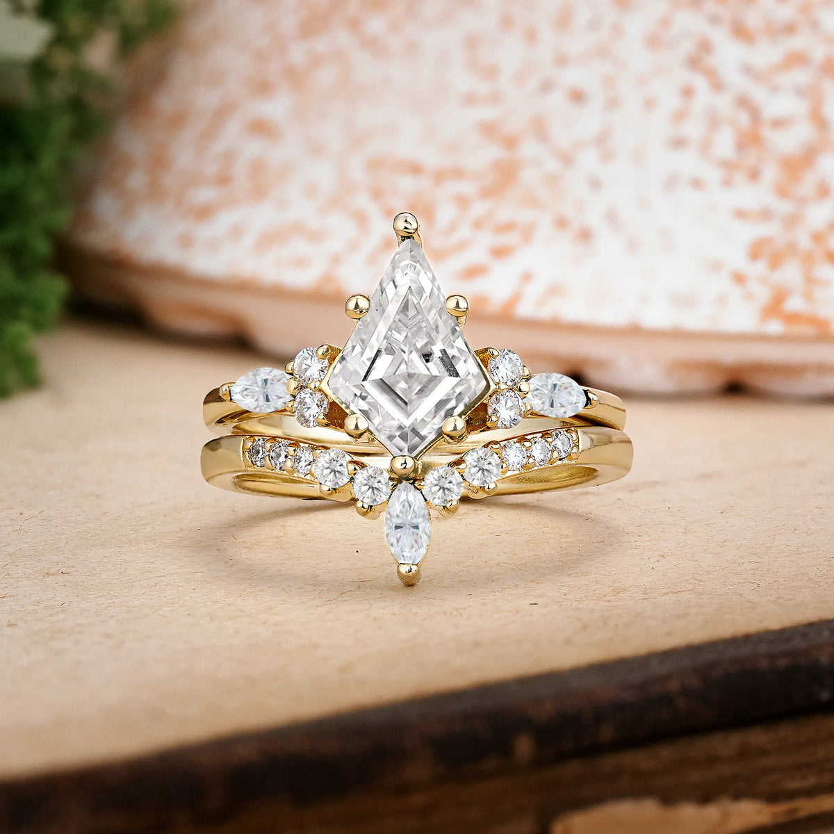 Kite Cut Lab Diamond Luxurious 5-Prong Bridal Ring Set