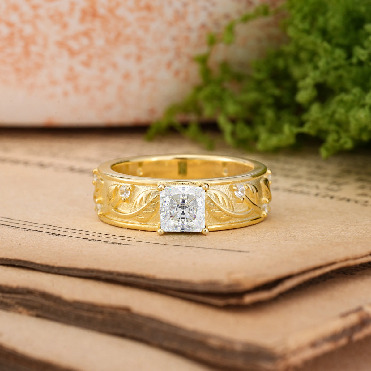 Moissanite Nature-Inspired Luxury 4-Prong Engagement Ring
