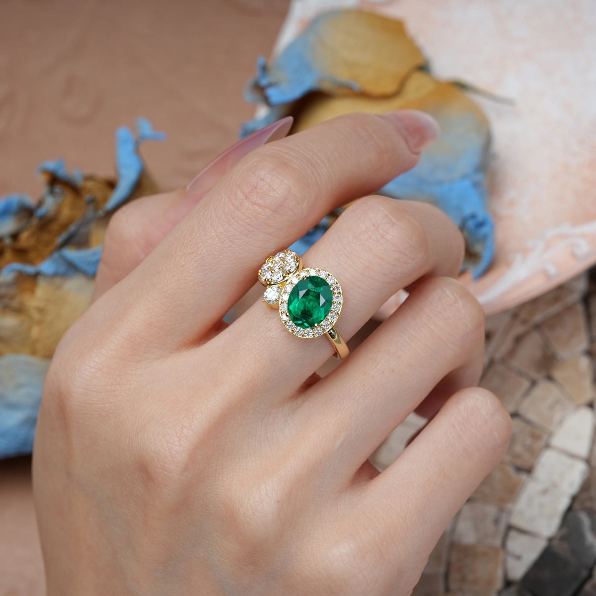 Oval Cut Emerald Unique 4-Prong Promise Ring