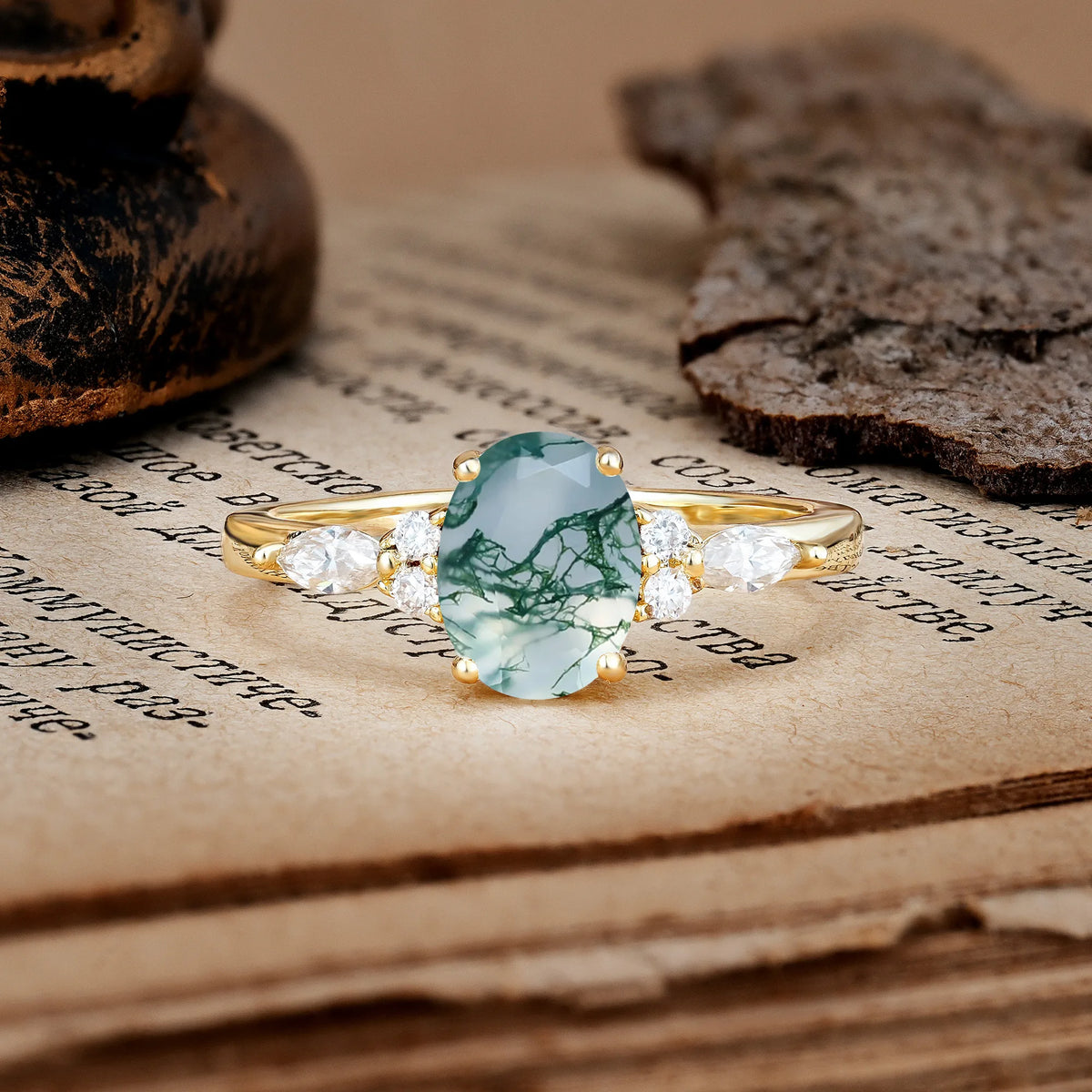 Classic and Luxurious 4-Prong Oval Cut Moss Agate Engagement Ring