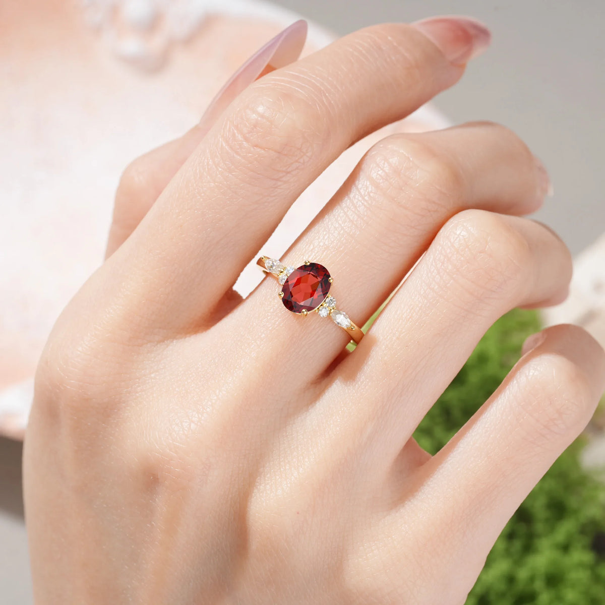 Oval Cut Garnet Classic and Luxurious 4-Prong Engagement Ring