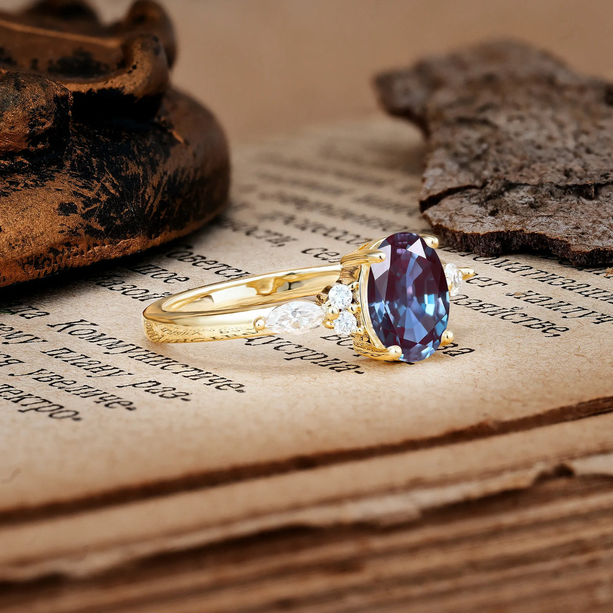 Classic and Luxurious 4-Prong Oval Cut Alexandrite Engagement Ring
