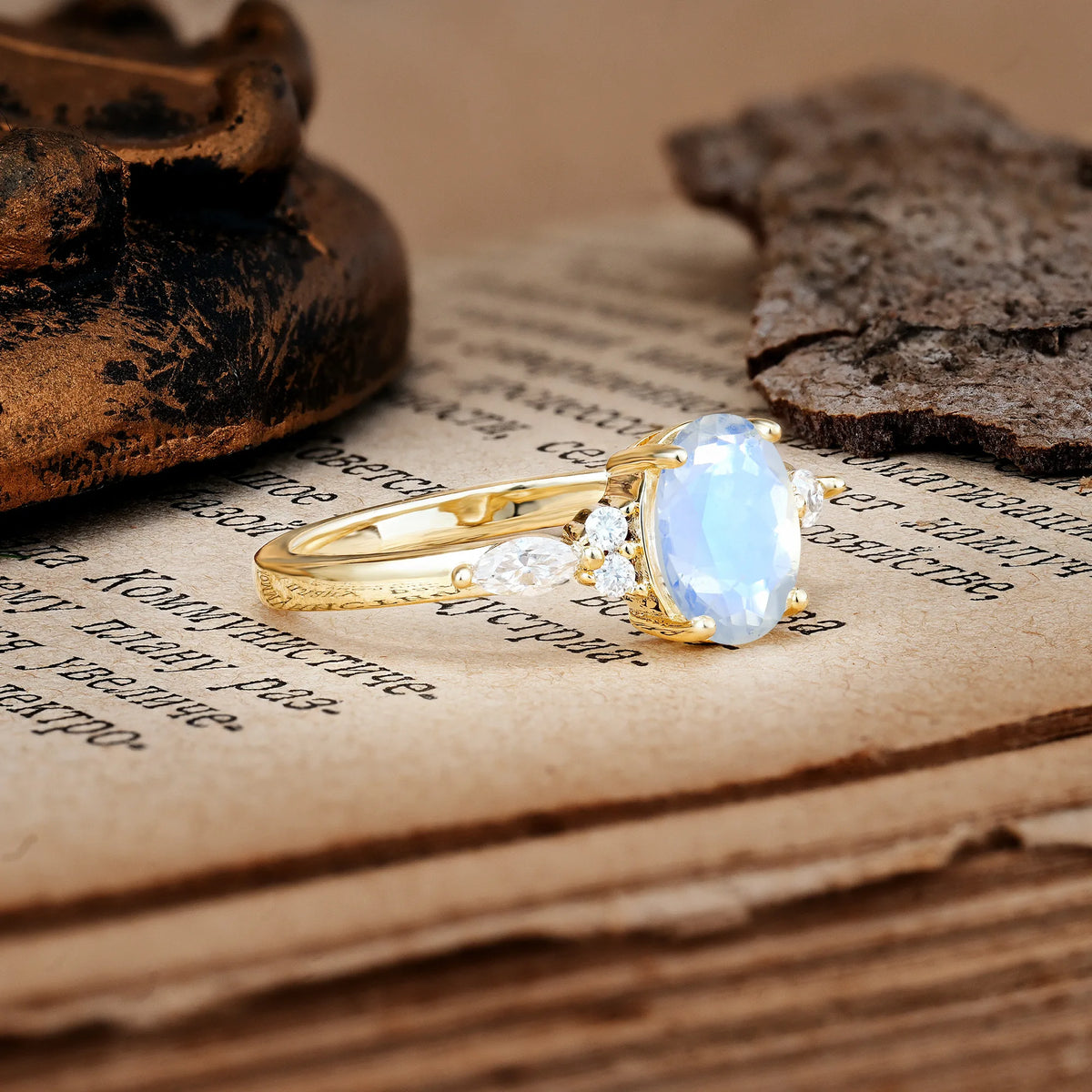 Classic and Luxurious 4-Prong Oval Cut Moonstone Engagement Ring