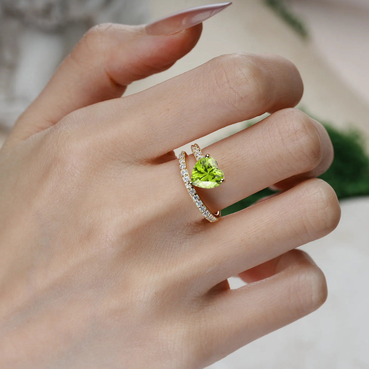 Heart-Cut Peridot Unique Intertwined 3-Prong Promise Ring