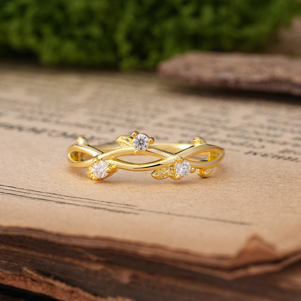 Round Cut Moissanite Intertwined Twig Open Filigree Three Wedding Ring