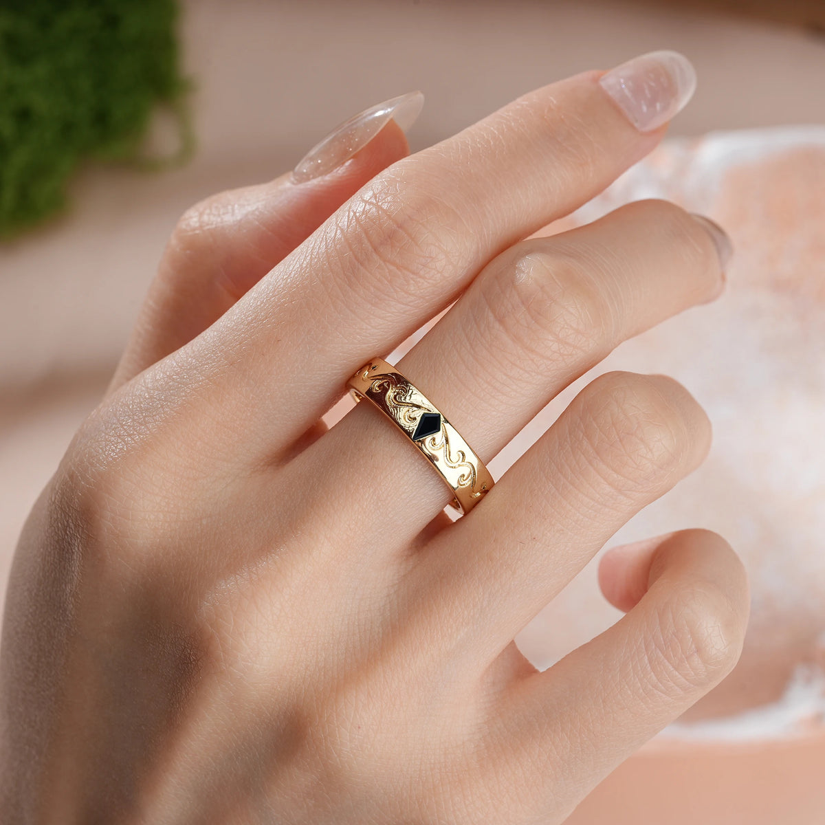 Kite Cut Black Onyx Whimsical Vintage Filigree Scroll Wedding Ring
