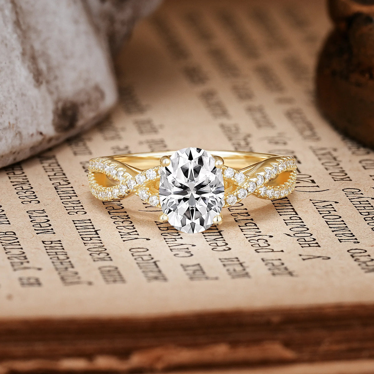 Classic Proposal Gift Oval Cut Infinity Twist Pavé Band Lab Diamond Engagement Ring