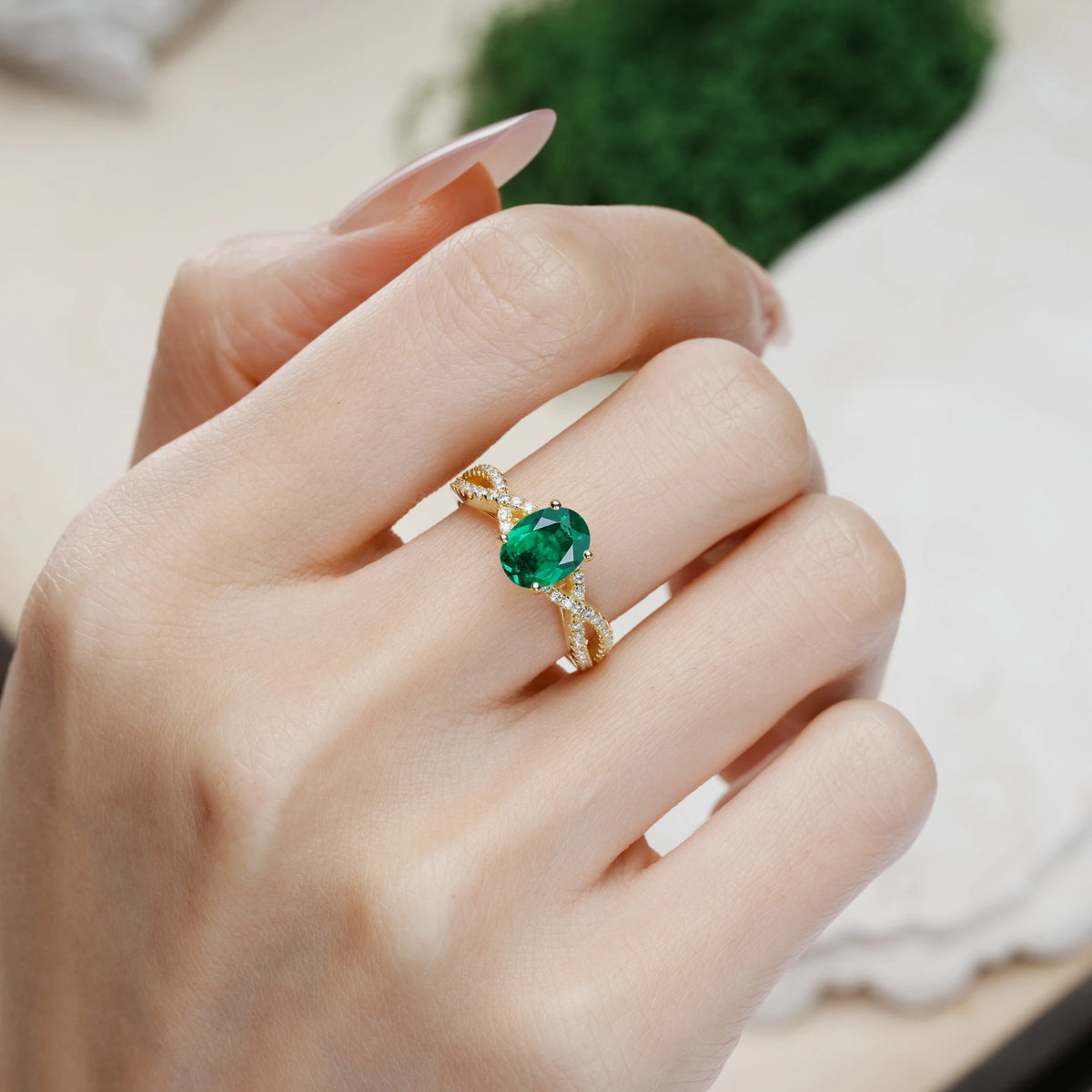 Oval Cut Emerald Classic Proposal Gift Infinity Twist Pavé Band Engagement Ring