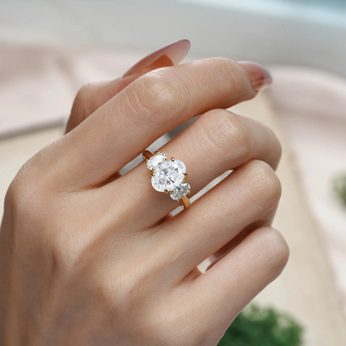 Oval Cut Moissanite Three Stone Oval Center Solitaire Symmetric Side Ball Prong Smooth Shank Engagement Ring