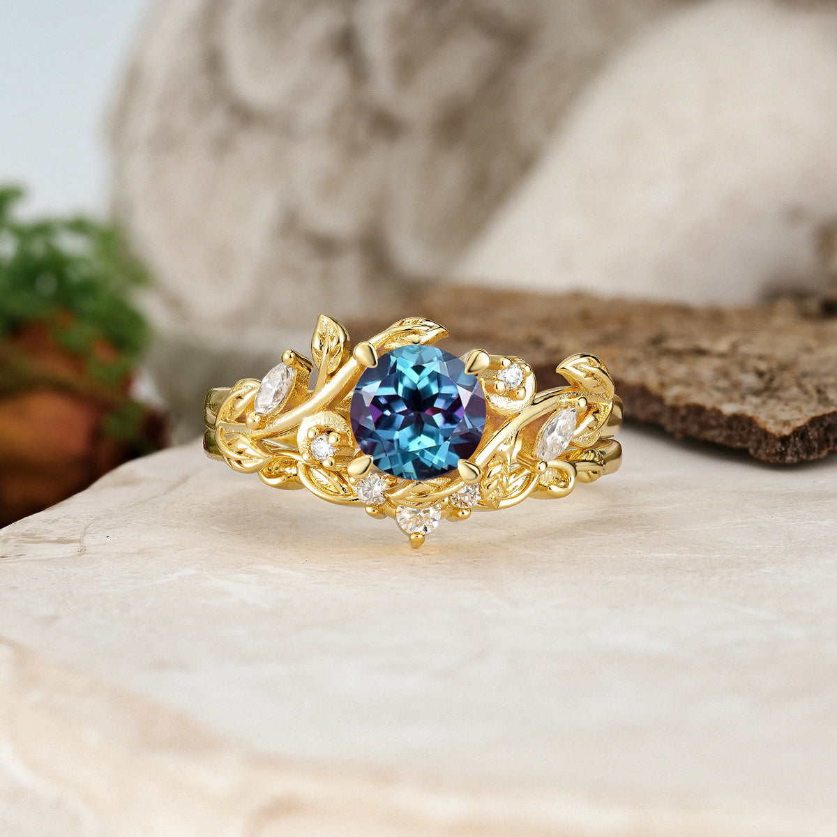Round Cut Alexandrite Leaf Vine Bridal Ring Set