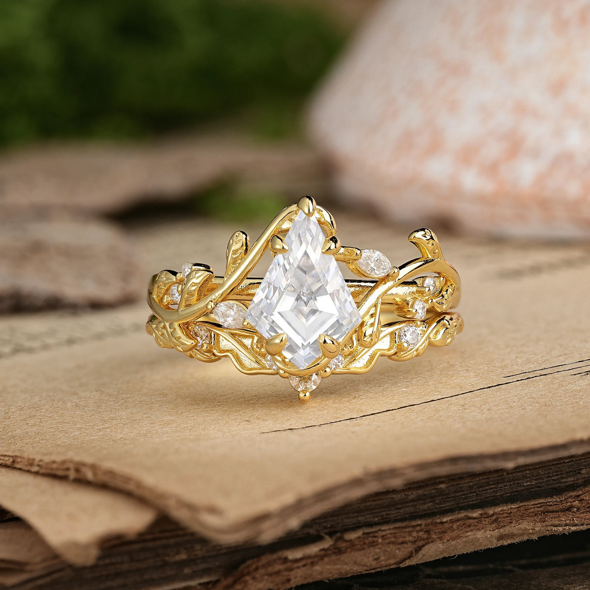 Kite Cut Moissanite Art Nouveau Leaf Vine Bridal Ring Set