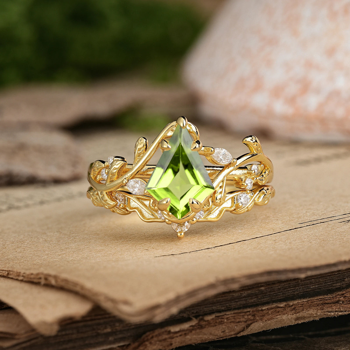 Kite Cut Peridot Art Nouveau Leaf Vine Bridal Ring Set
