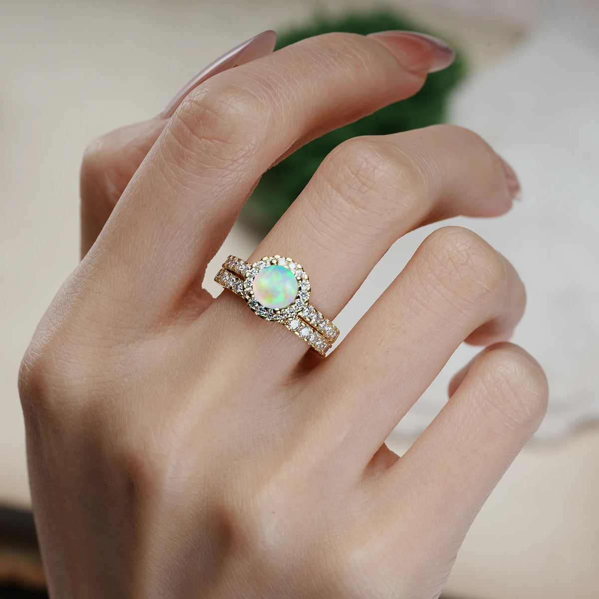 Round Cut Fire Opal Classic, Luxurious 4-Prong Bridal Ring Set